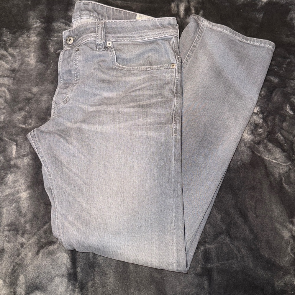 Diesel Men's Slim Straight Jeans in Light Gray Size 34x30